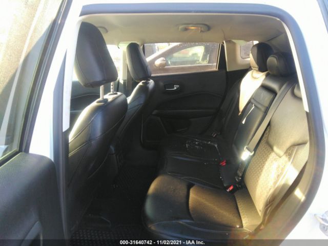 Photo 7 VIN: 3C4NJDBB9JT403813 - JEEP COMPASS 