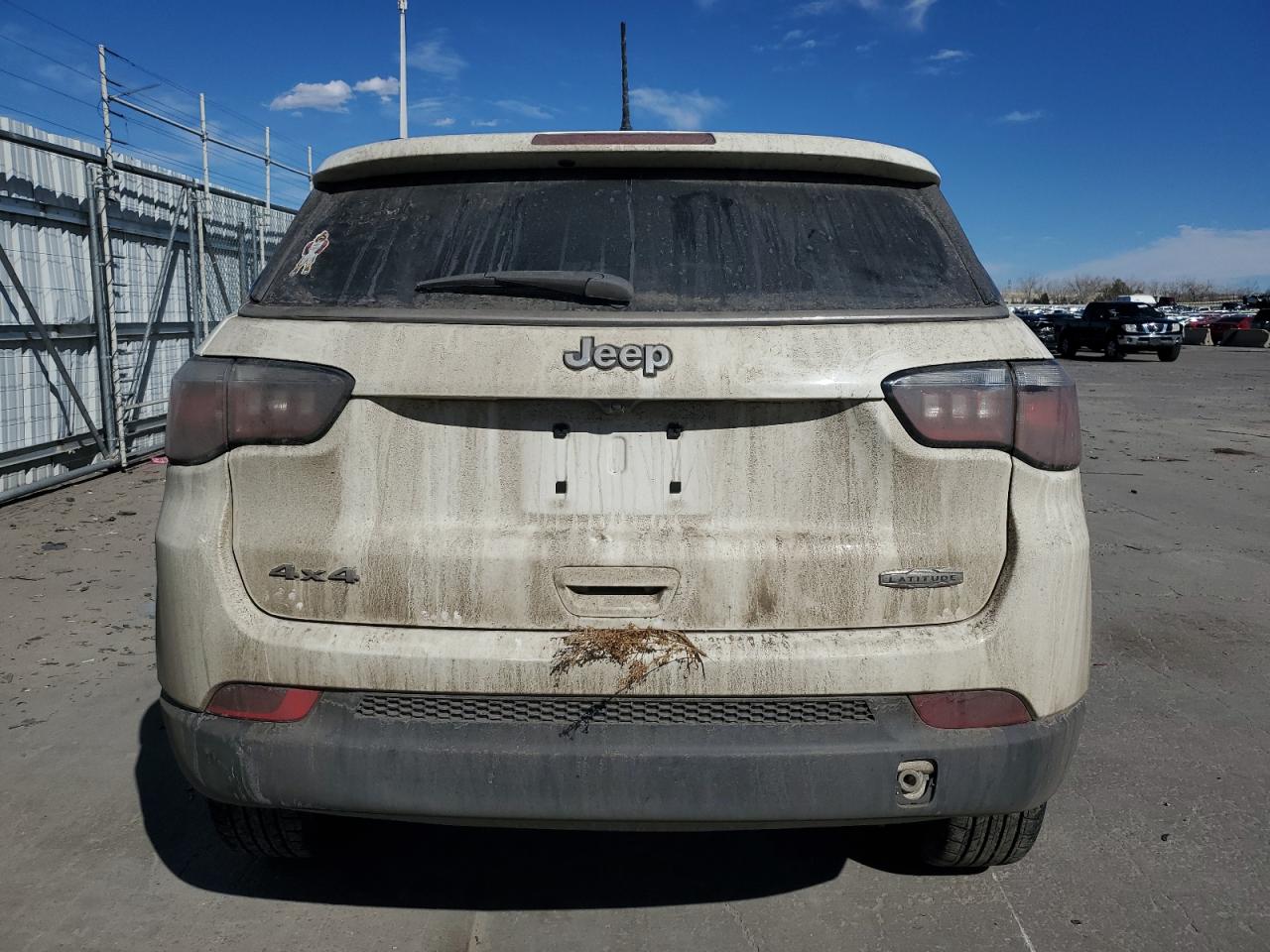 Photo 5 VIN: 3C4NJDBB9KT629187 - JEEP COMPASS 