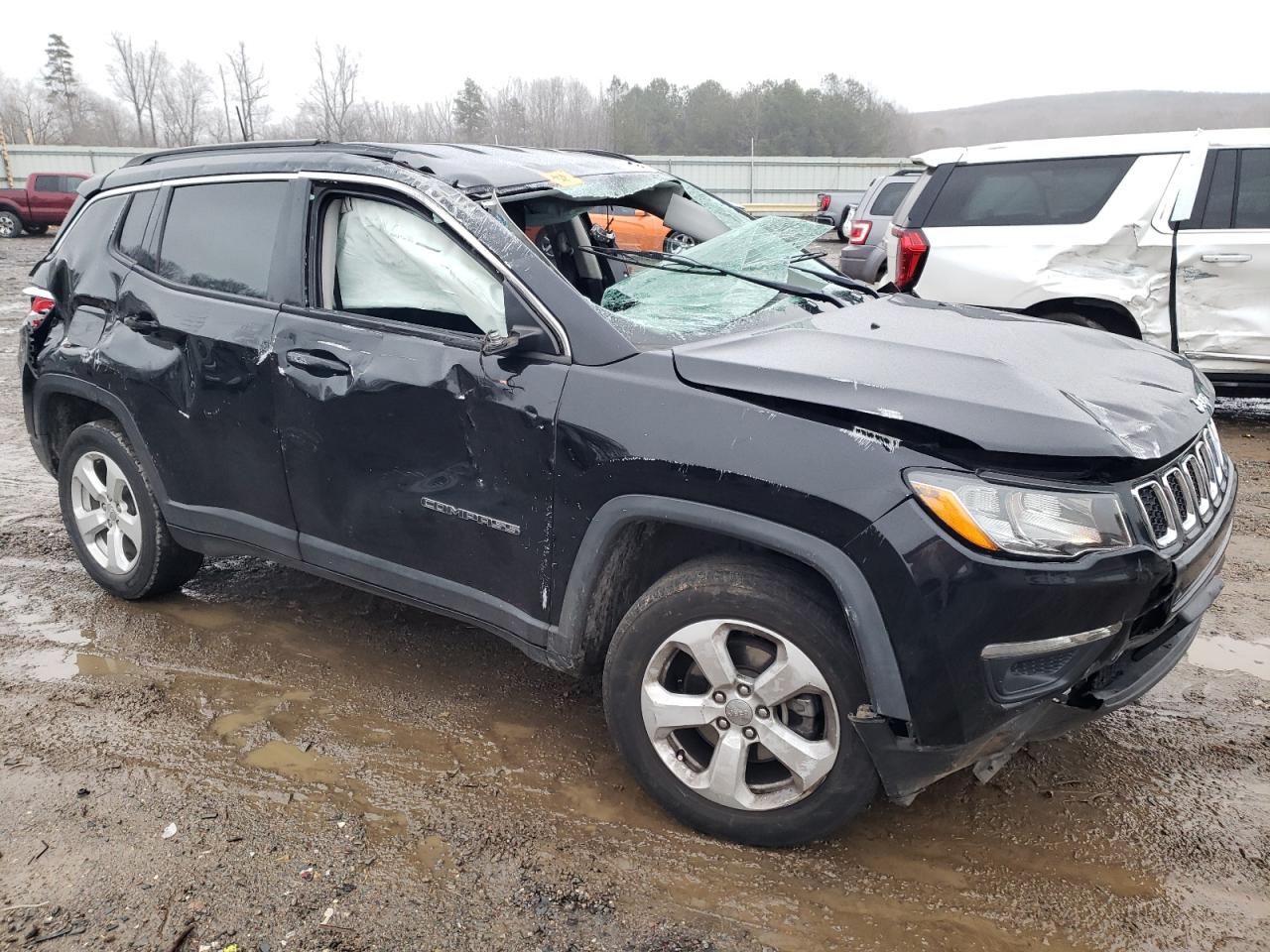 Photo 3 VIN: 3C4NJDBB9KT678521 - JEEP COMPASS 