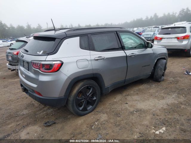 Photo 3 VIN: 3C4NJDBB9KT683072 - JEEP COMPASS 