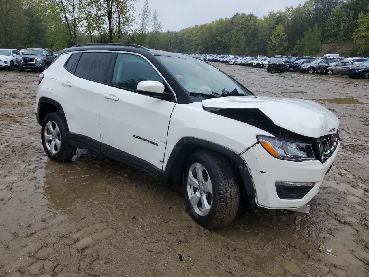 Photo 3 VIN: 3C4NJDBB9KT807860 - JEEP COMPASS 