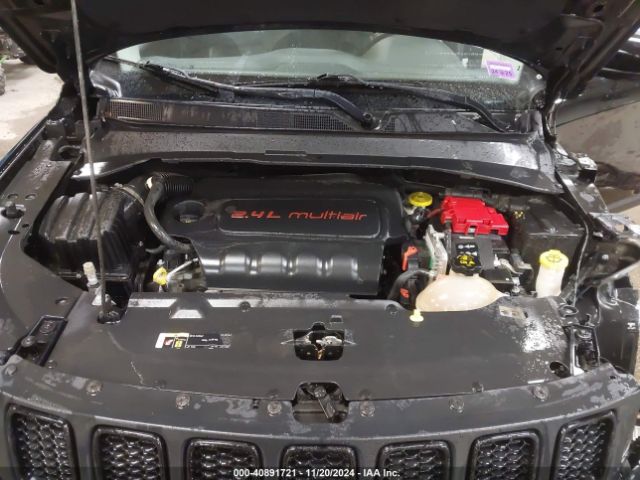 Photo 9 VIN: 3C4NJDBB9KT828627 - JEEP COMPASS 