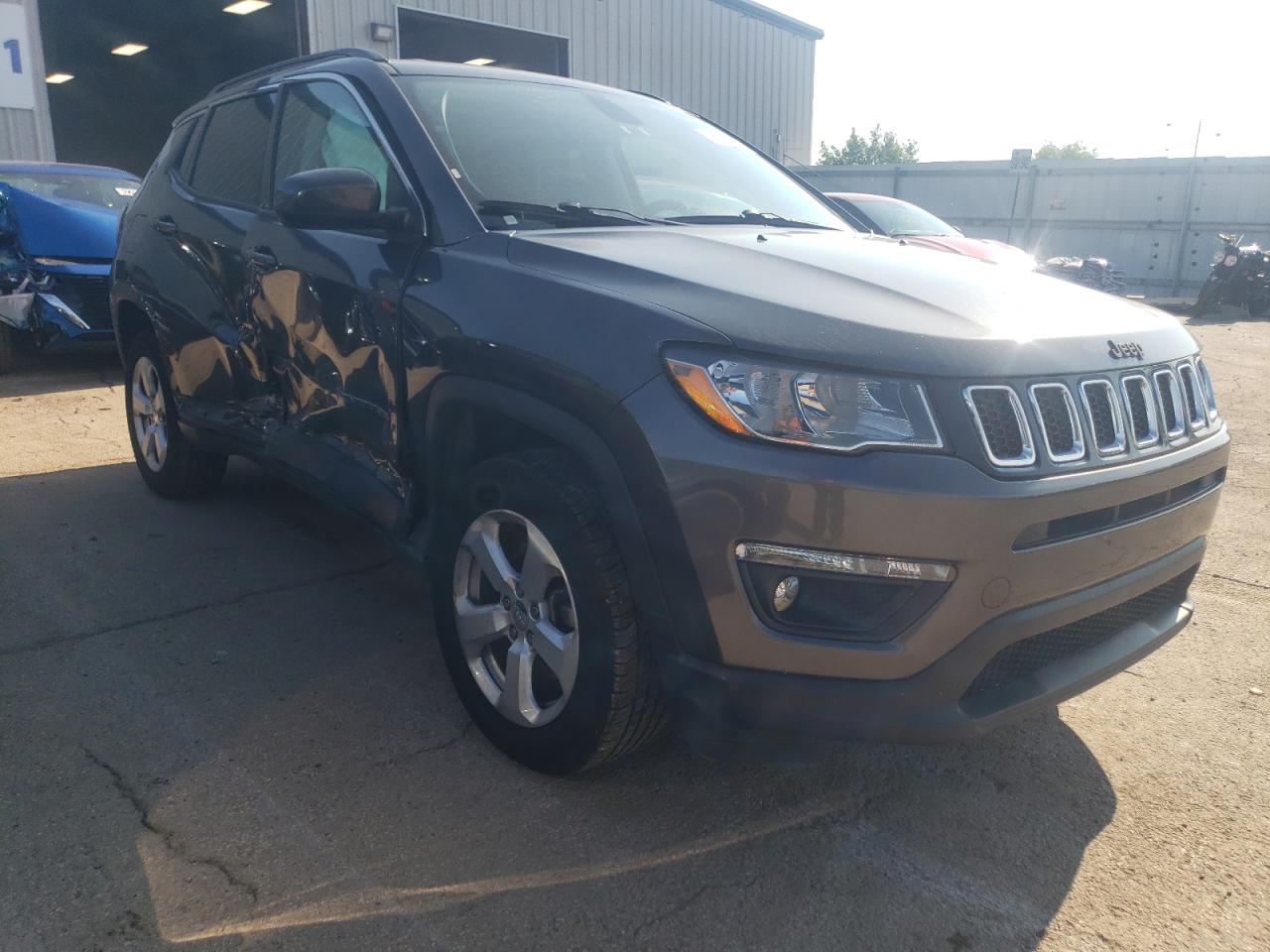 Photo 15 VIN: 3C4NJDBB9KT850594 - JEEP COMPASS 