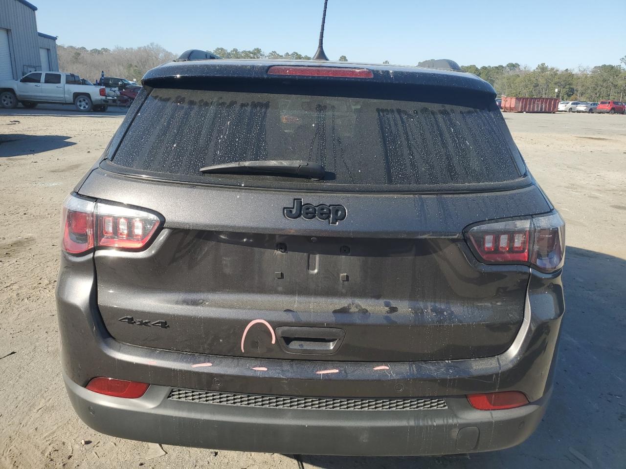 Photo 5 VIN: 3C4NJDBB9LT120427 - JEEP COMPASS 