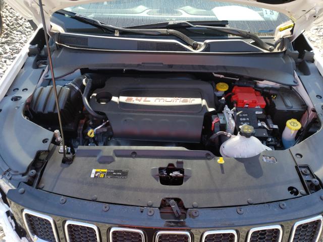 Photo 6 VIN: 3C4NJDBB9LT138653 - JEEP COMPASS LA 