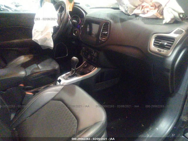 Photo 4 VIN: 3C4NJDBB9LT138717 - JEEP COMPASS 