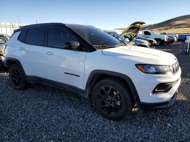 Photo 3 VIN: 3C4NJDBB9NT186916 - JEEP COMPASS 