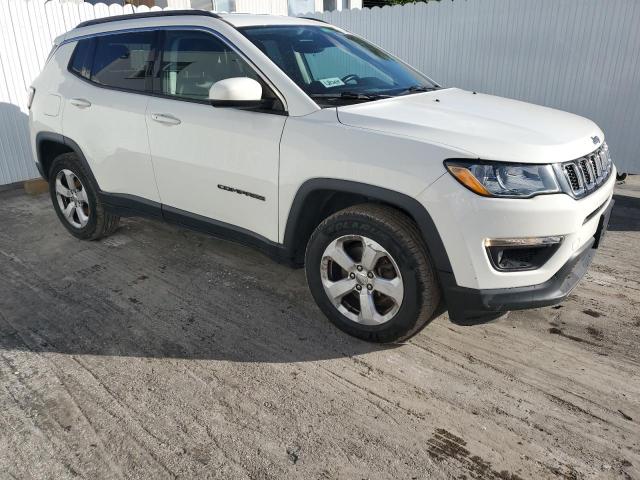 Photo 3 VIN: 3C4NJDBBXJT162330 - JEEP COMPASS 