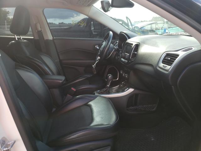 Photo 4 VIN: 3C4NJDBBXJT239990 - JEEP COMPASS LA 