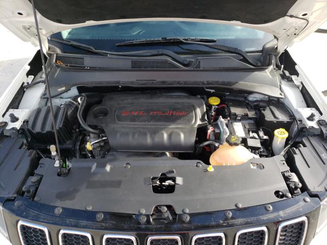 Photo 6 VIN: 3C4NJDBBXJT239990 - JEEP COMPASS LA 