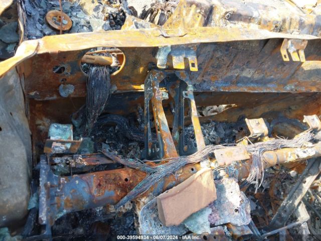 Photo 6 VIN: 3C4NJDBBXJT337319 - JEEP COMPASS 