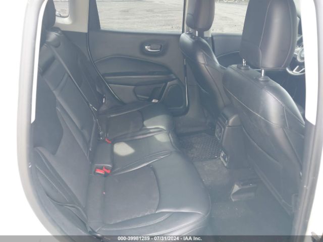 Photo 7 VIN: 3C4NJDBBXJT395687 - JEEP COMPASS 