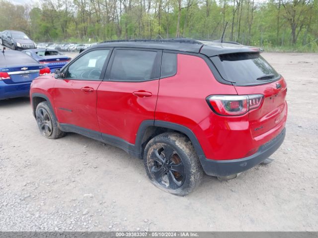 Photo 2 VIN: 3C4NJDBBXJT454110 - JEEP COMPASS 