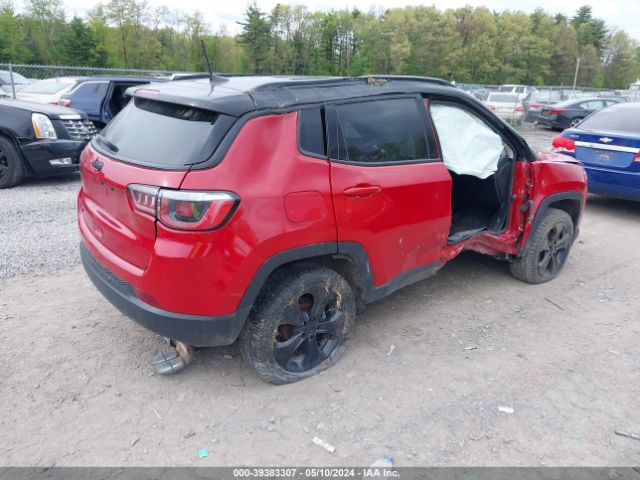 Photo 3 VIN: 3C4NJDBBXJT454110 - JEEP COMPASS 