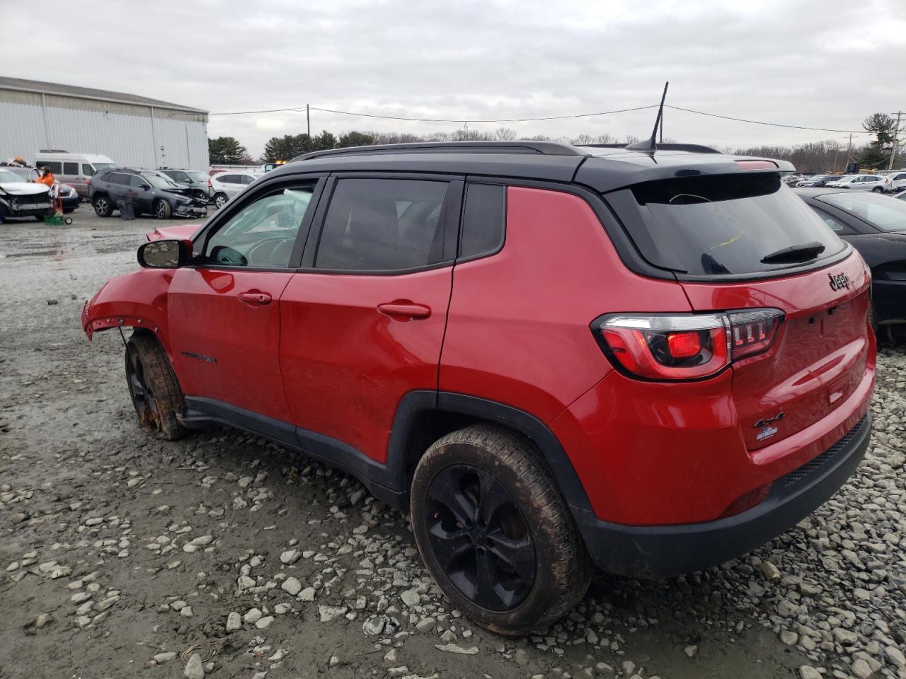 Photo 1 VIN: 3C4NJDBBXJT455399 - JEEP COMPASS 