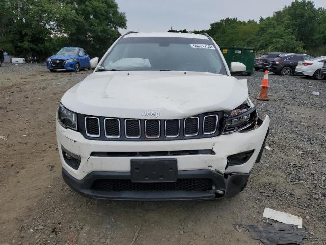 Photo 4 VIN: 3C4NJDBBXJT470422 - JEEP COMPASS 