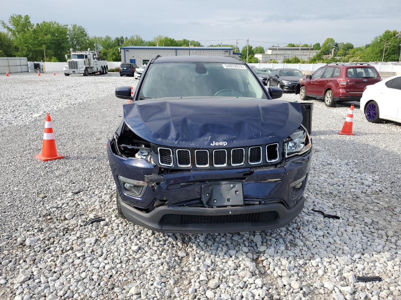 Photo 4 VIN: 3C4NJDBBXJT480819 - JEEP COMPASS 