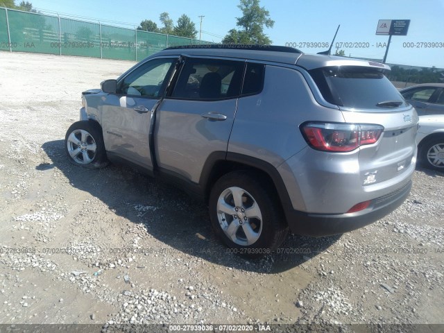 Photo 2 VIN: 3C4NJDBBXKT650565 - JEEP COMPASS 