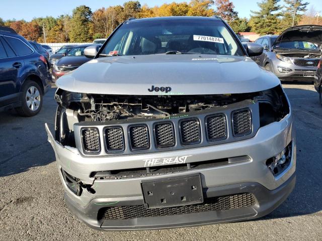 Photo 4 VIN: 3C4NJDBBXKT661839 - JEEP COMPASS LA 