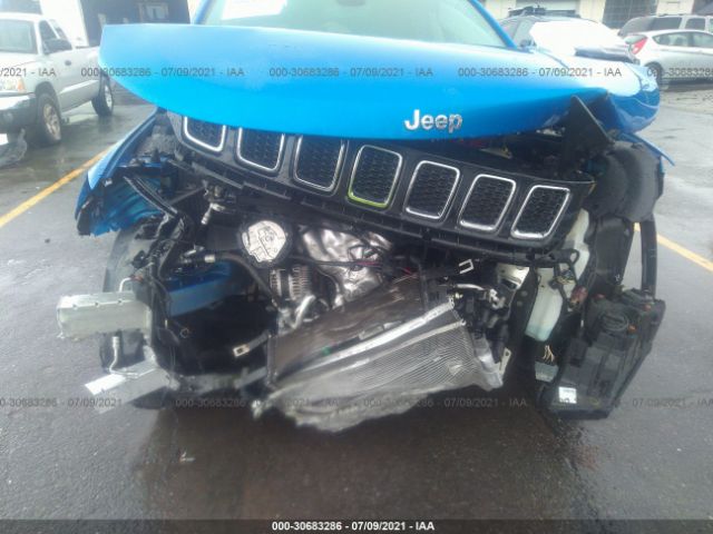 Photo 5 VIN: 3C4NJDBBXKT760676 - JEEP COMPASS 