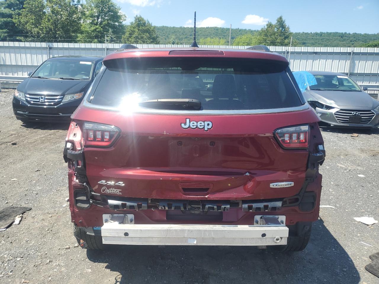 Photo 5 VIN: 3C4NJDBBXNT114722 - JEEP COMPASS 