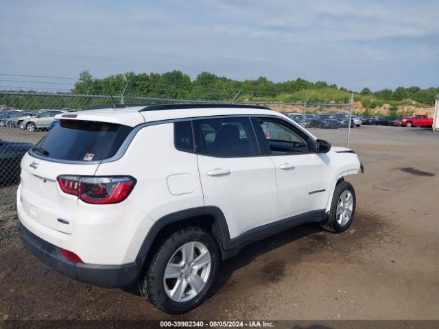 Photo 3 VIN: 3C4NJDBBXNT130631 - JEEP COMPASS 