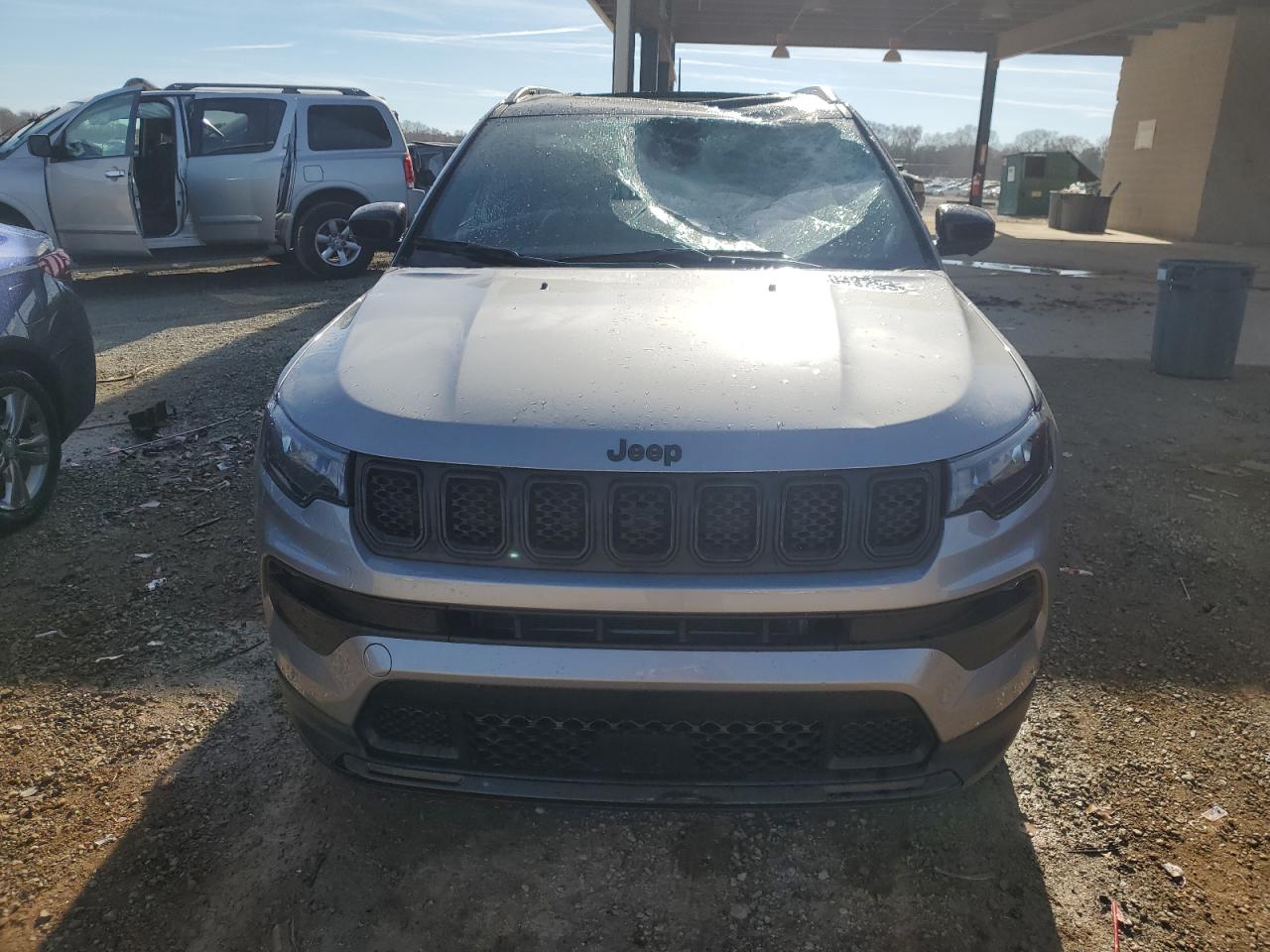 Photo 4 VIN: 3C4NJDBN1PT518182 - JEEP COMPASS 