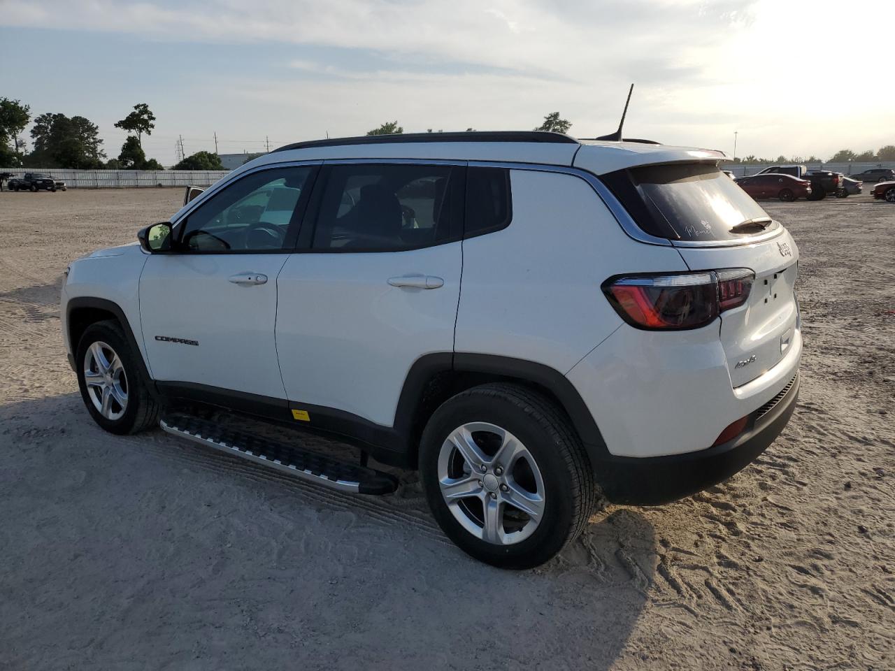 Photo 1 VIN: 3C4NJDBN4PT549197 - JEEP COMPASS LA 