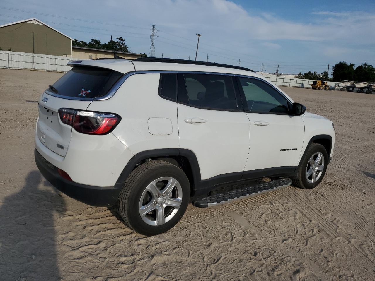 Photo 2 VIN: 3C4NJDBN4PT549197 - JEEP COMPASS LA 