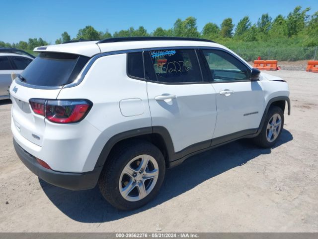 Photo 3 VIN: 3C4NJDBN5RT606879 - JEEP COMPASS 