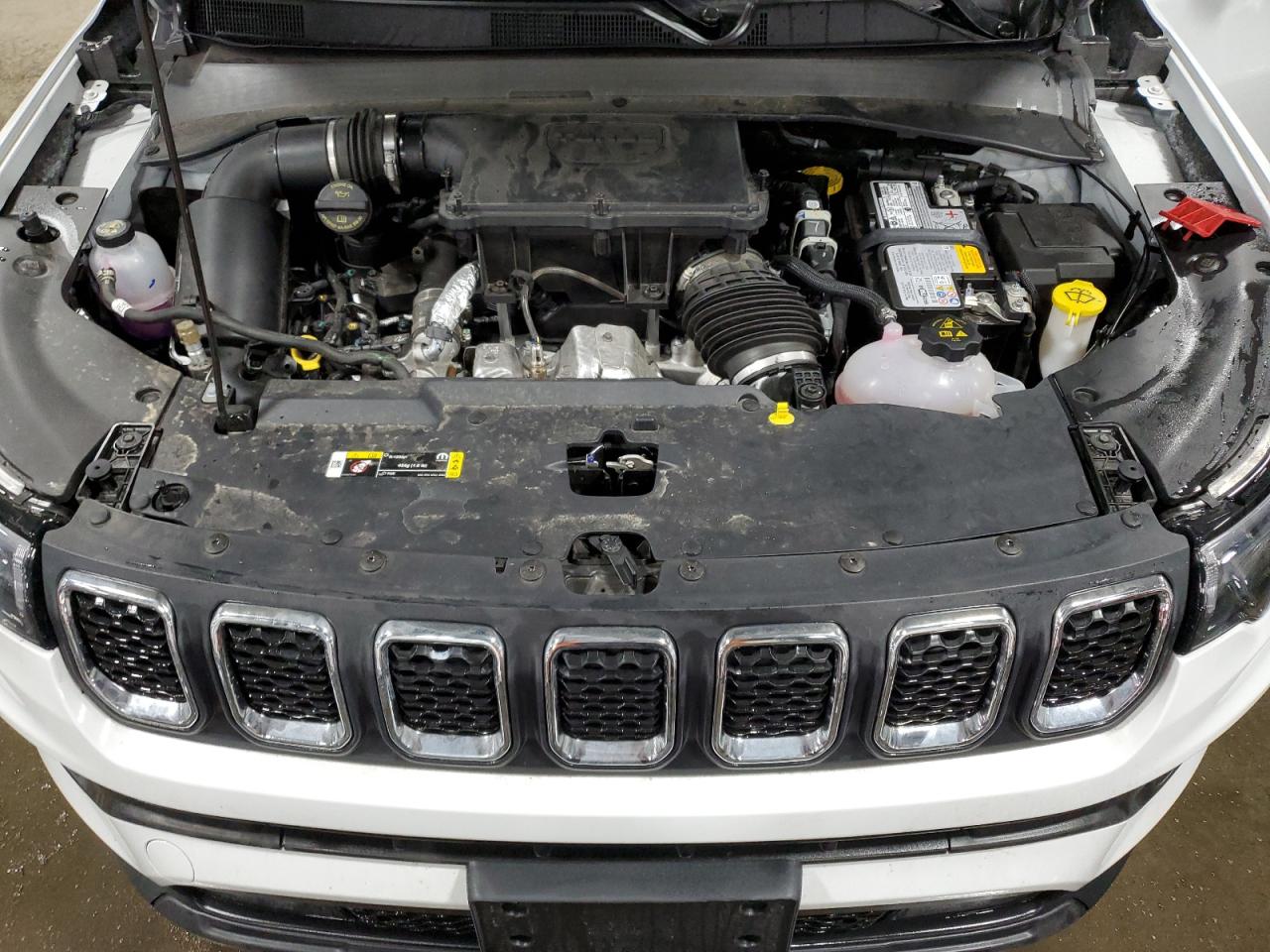 Photo 10 VIN: 3C4NJDBN6PT553168 - JEEP COMPASS 