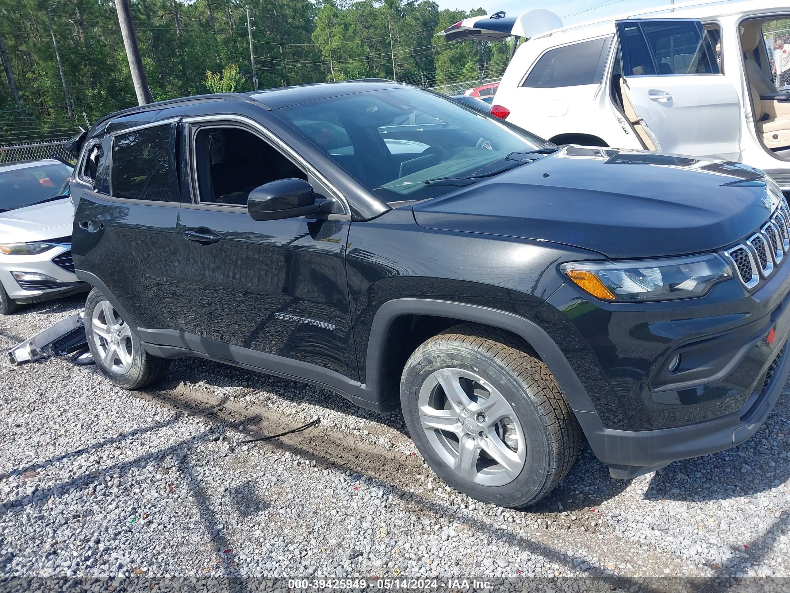 Photo 12 VIN: 3C4NJDBN6RT595410 - JEEP COMPASS 