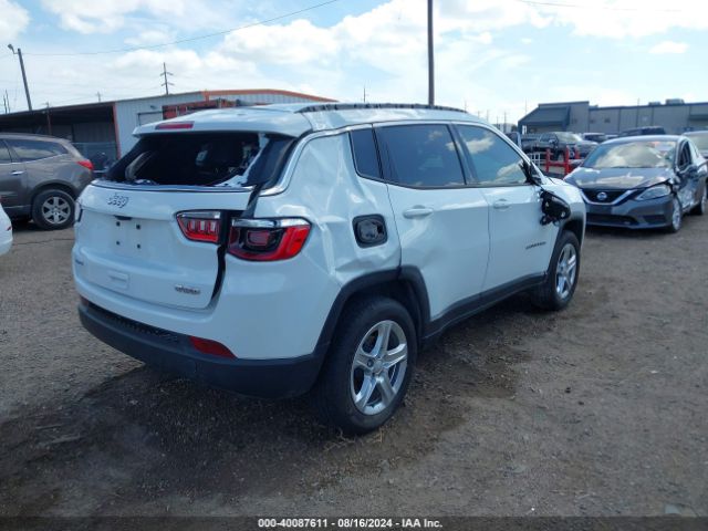 Photo 3 VIN: 3C4NJDBN7RC578499 - JEEP COMPASS 