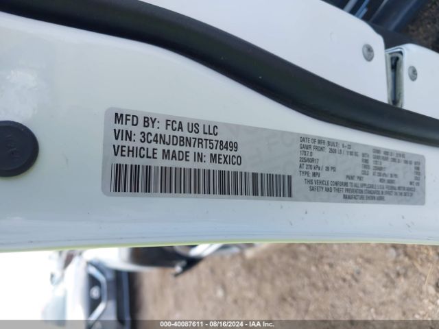 Photo 8 VIN: 3C4NJDBN7RC578499 - JEEP COMPASS 