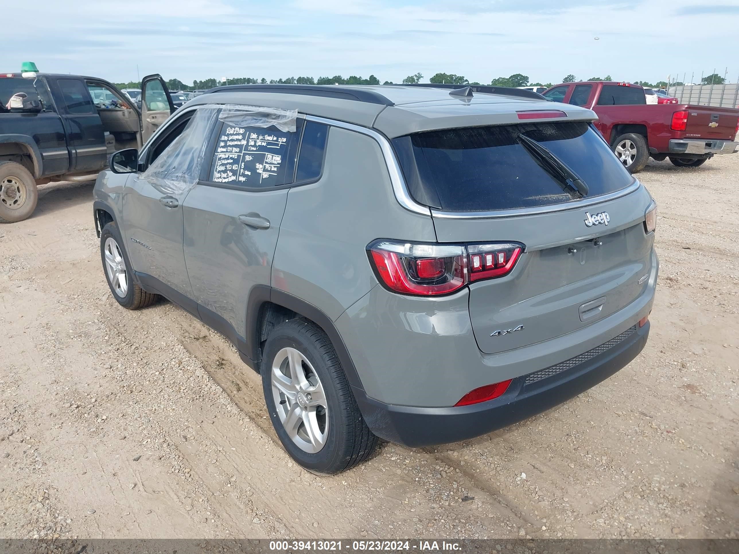 Photo 2 VIN: 3C4NJDBN7RT596243 - JEEP COMPASS 