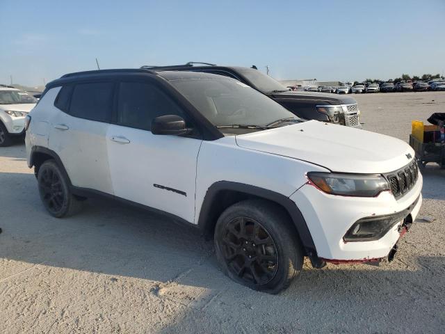 Photo 3 VIN: 3C4NJDBN8PT517580 - JEEP COMPASS 