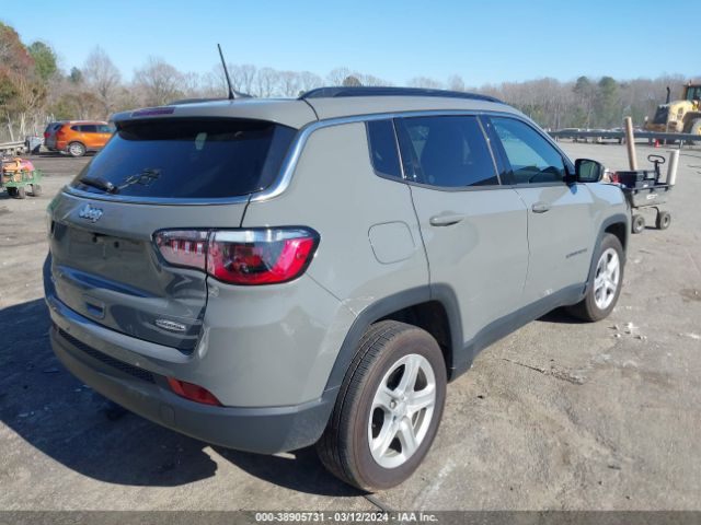 Photo 3 VIN: 3C4NJDBNXPT538558 - JEEP COMPASS 