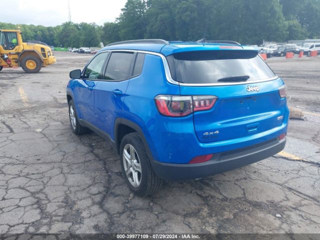 Photo 2 VIN: 3C4NJDBNXRT583163 - JEEP COMPASS 