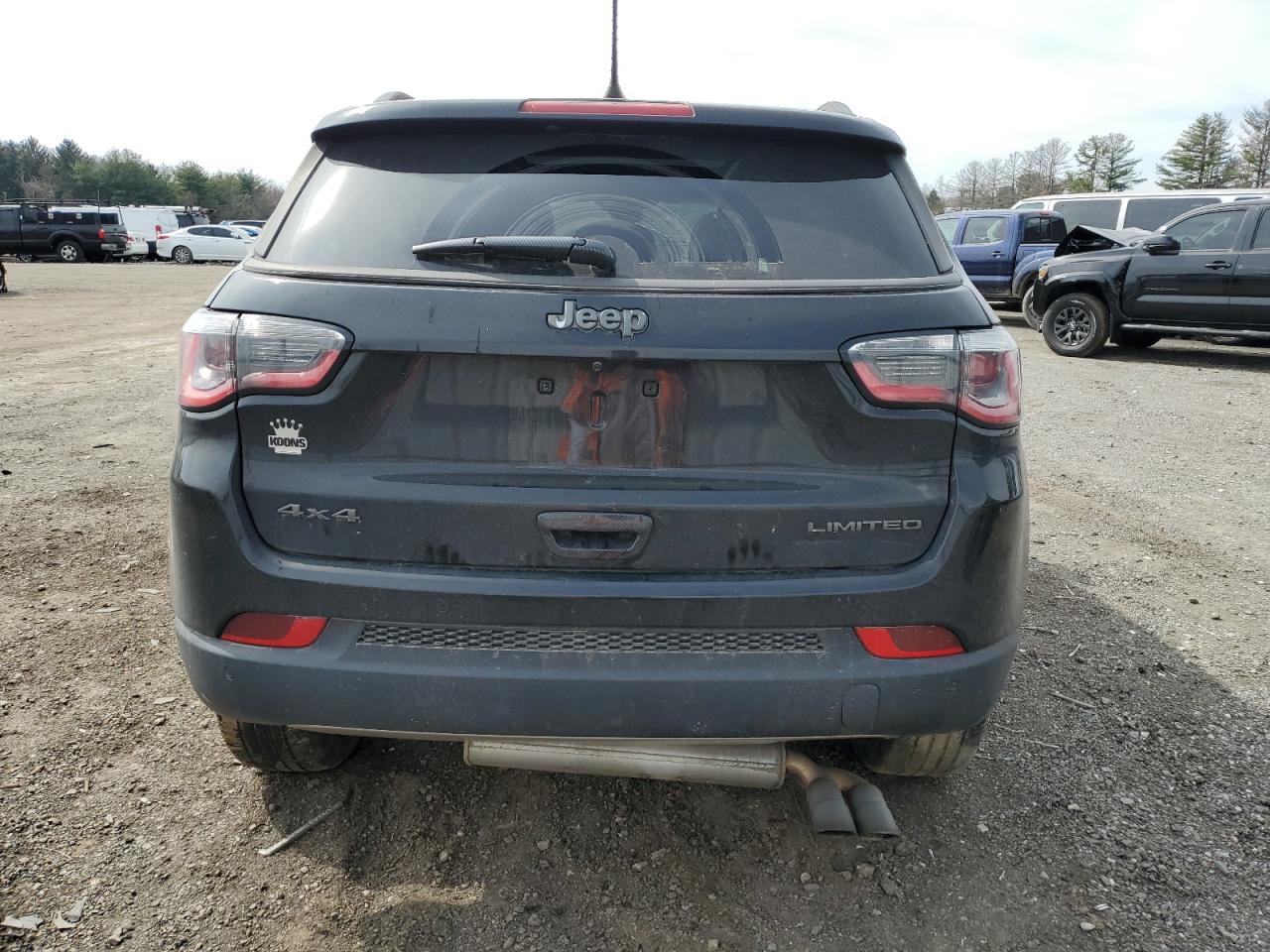 Photo 5 VIN: 3C4NJDCB0JT116696 - JEEP COMPASS 