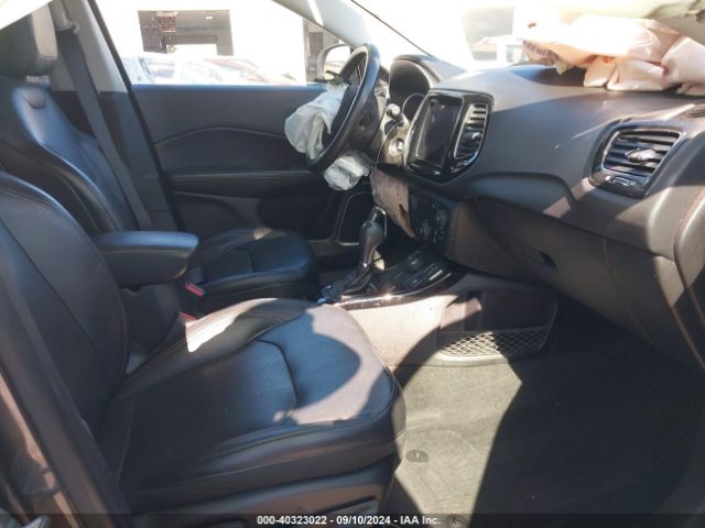 Photo 4 VIN: 3C4NJDCB0JT234473 - JEEP COMPASS 