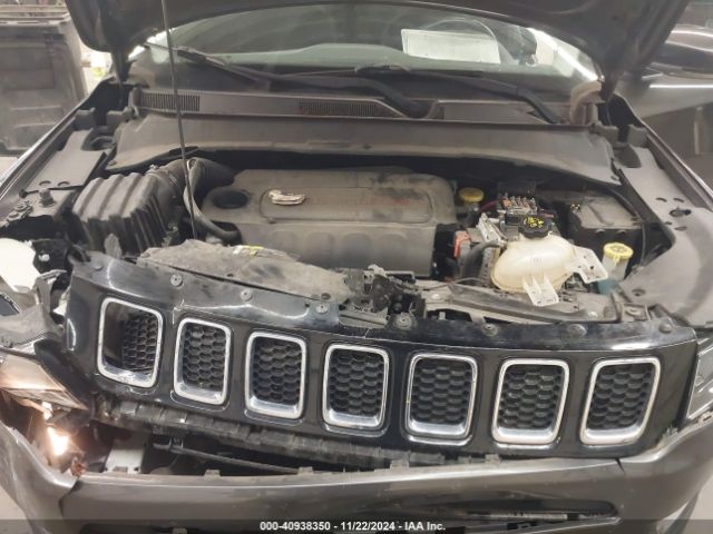 Photo 9 VIN: 3C4NJDCB0JT298495 - JEEP COMPASS 