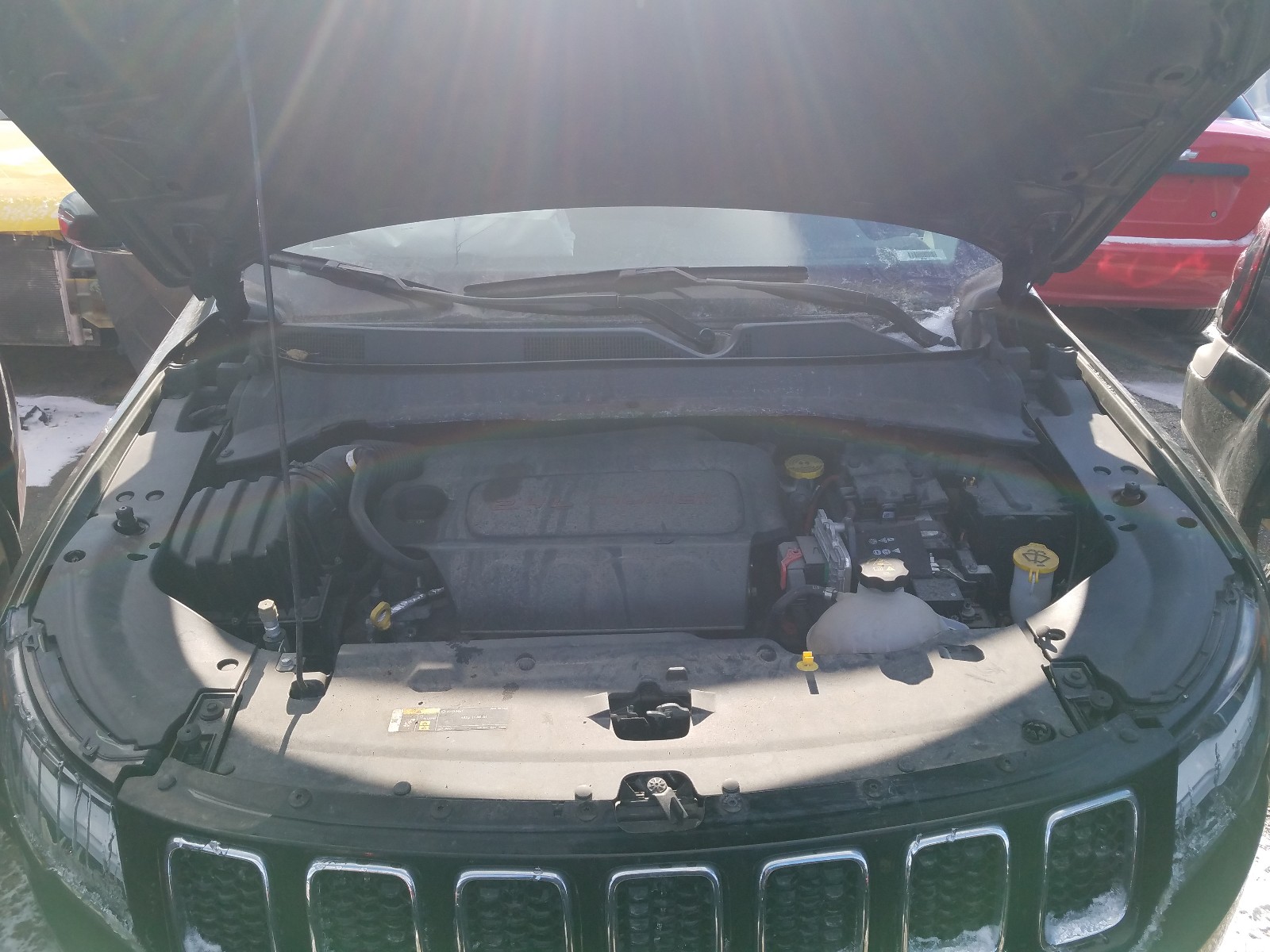 Photo 6 VIN: 3C4NJDCB0JT436276 - JEEP COMPASS 