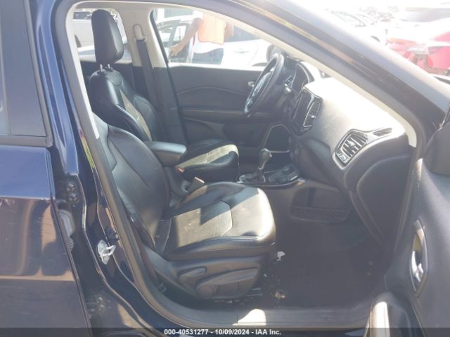 Photo 4 VIN: 3C4NJDCB0KT740404 - JEEP COMPASS 