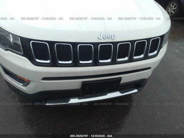 Photo 5 VIN: 3C4NJDCB0KT826361 - JEEP COMPASS 