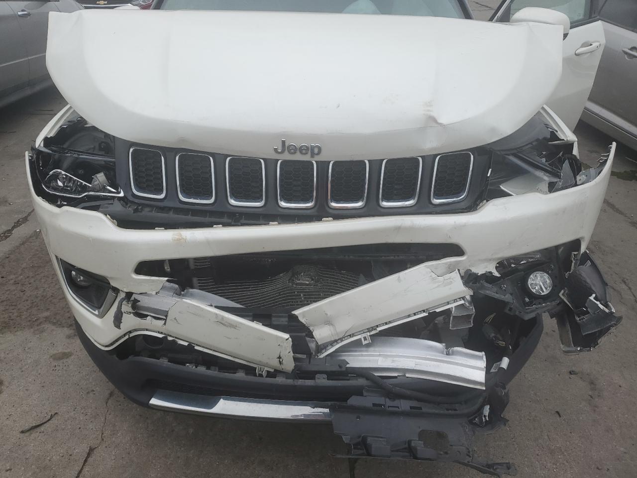 Photo 10 VIN: 3C4NJDCB0KT842138 - JEEP COMPASS 