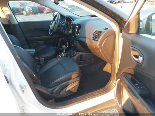 Photo 4 VIN: 3C4NJDCB0LT116670 - JEEP COMPASS 