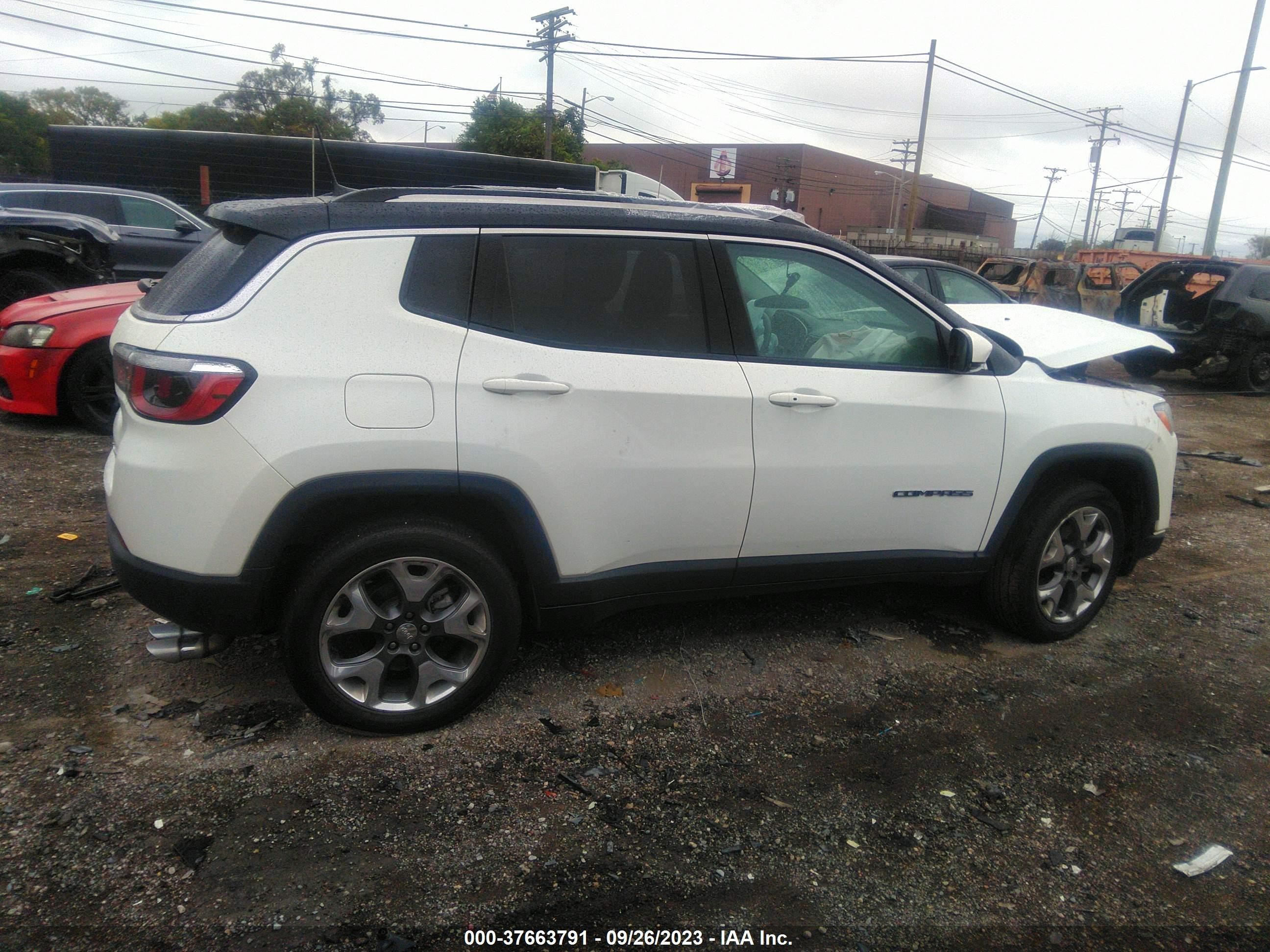 Photo 11 VIN: 3C4NJDCB0LT238736 - JEEP COMPASS 