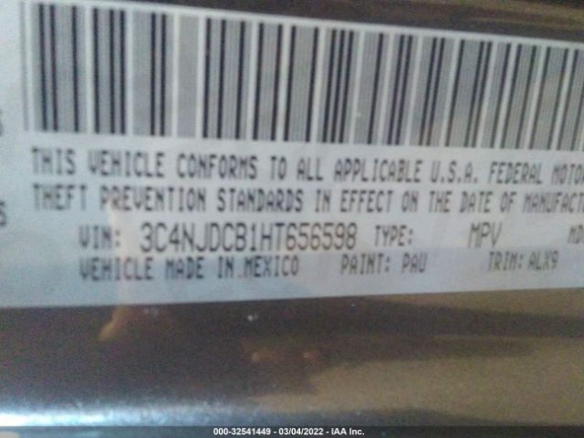 Photo 8 VIN: 3C4NJDCB1HT656598 - JEEP COMPASS 