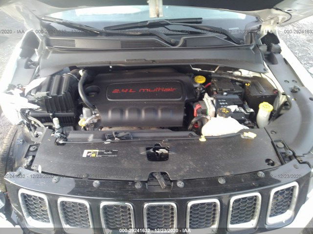 Photo 9 VIN: 3C4NJDCB1HT689116 - JEEP COMPASS 