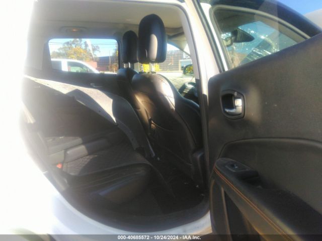 Photo 7 VIN: 3C4NJDCB1JT349244 - JEEP COMPASS 